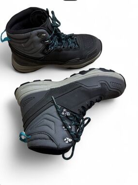 Vasque‎ Women's Sz 6 Waterproof Black Hiking Boots with Teal Accents
